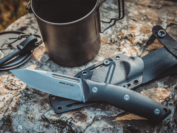 https://www.realsteelknives.com/cdn/shop/collections/backup-collection-271877963911_30890bd1-9b51-4c85-8d51-8972bc84e1bb.png?v=1699509261&width=1296