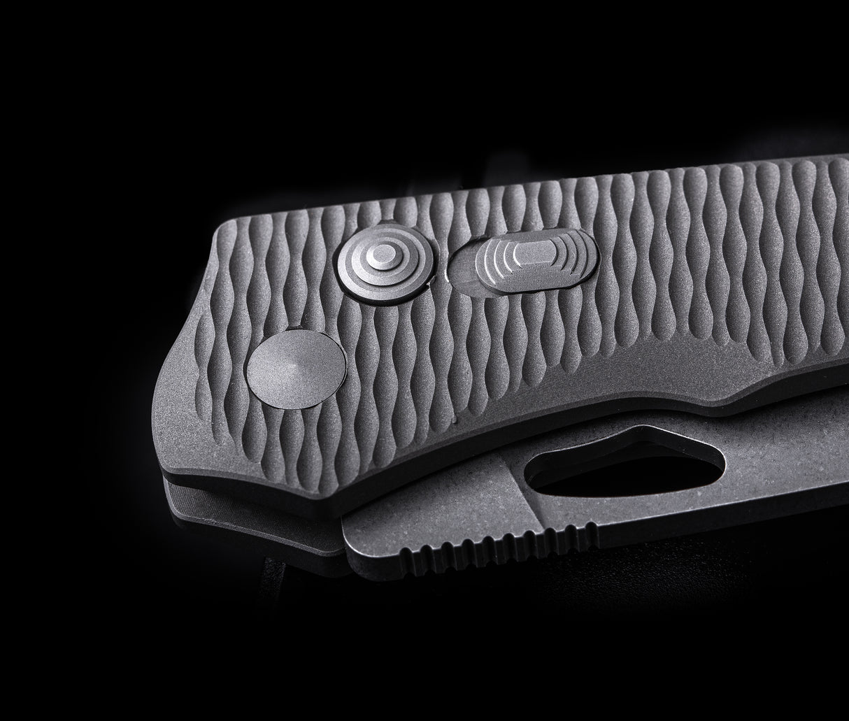 Griffin Ultimatum | VANAX SuperClean | Titanium