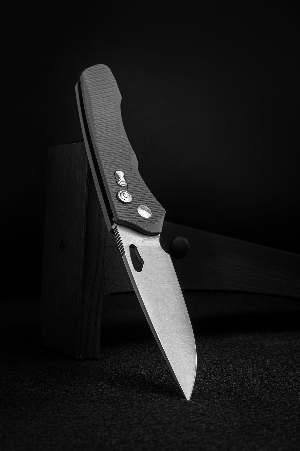 Griffin Ultimatum | VANAX SuperClean | Titanium